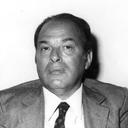 Mario Leone