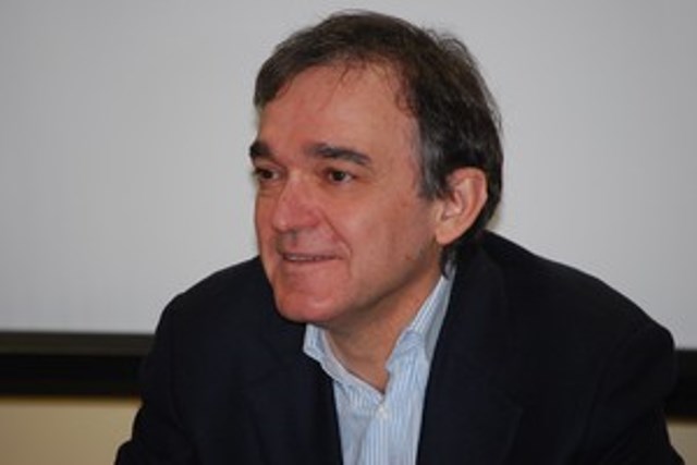 Enrico Rossi chiede il salario minimo garantito