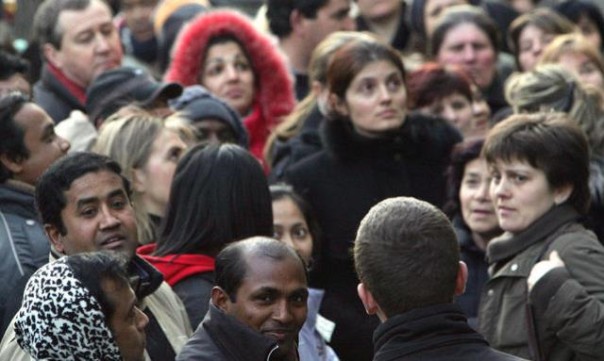 Gli italiani infelici accusano la politica