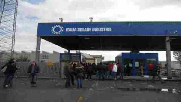 I lavoratori ex Isi sono disposti a tutto