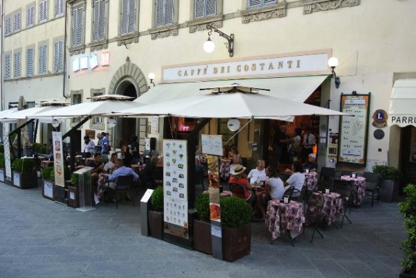 Lo storico Caffè dei Costanti di Arezzo