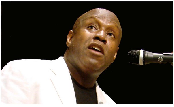 Nehemiah Brown in concerto sul Ponte Vecchio