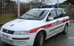 Prostituta e cliente sono stati sorpresi dalla polizia municipale