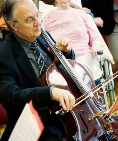 Il violoncellista Geroge Georgescu