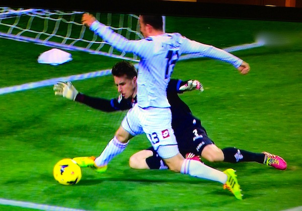 Un'uscita di Neto: in questa stagione è cresciuto molto