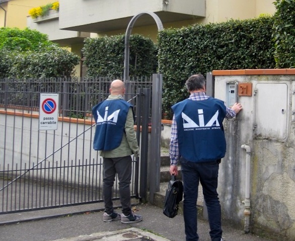 L'operazione della Dia a Poggio a Caiano