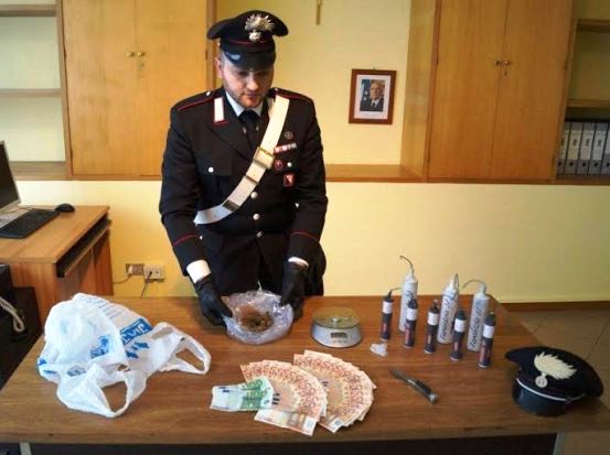 Carabinieri, esplosivi in casa di uno spacciatore a Serravalle Pistoiese