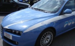 La Polizia ha condotto il marito-aggressore nel carcere di Sollicciano