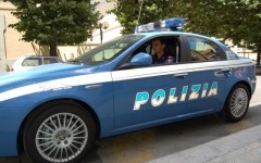 La Squadra Mobile è risalita al rapinatore grazie alla targa dell'auto con cui è fuggito