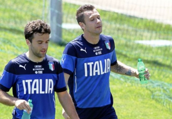 Pepito Rossi in allenamento a Coverciano insieme ad Antonio Cassano