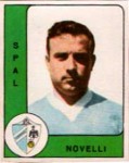 Carlo Novelli, ritratto in una figurina Panini degli anni Sessanta