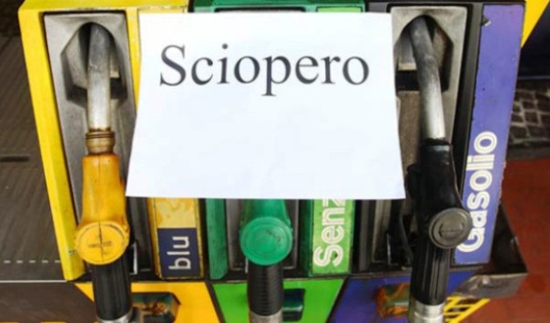 sciopero benzinai
