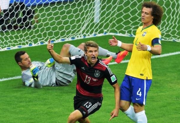 L'esultanza di Thomas Muller dopo il suo gol