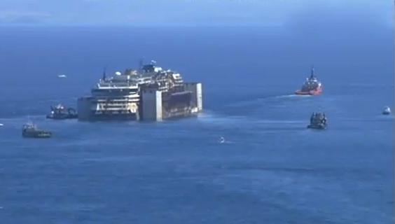 Il momento della partenza della Concordia