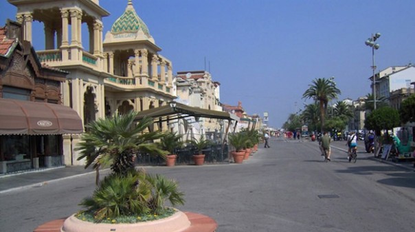 La passeggiata di Viareggio