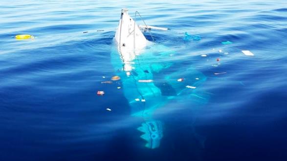 Lo yacht affondato a Montecristo