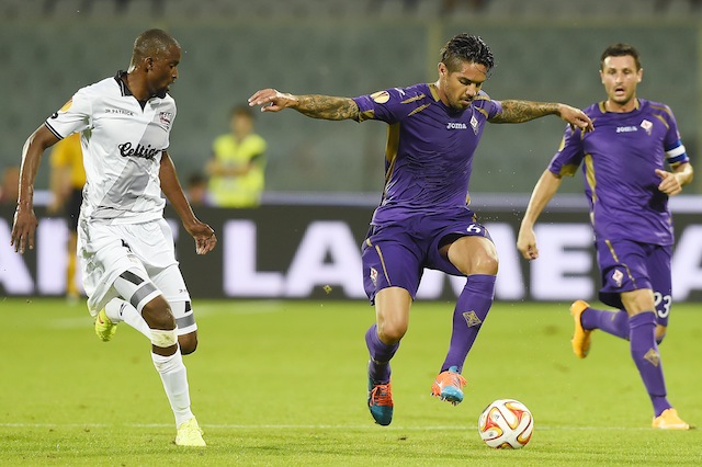 Vargas, autore del primo gol viola su assist di Kurtic