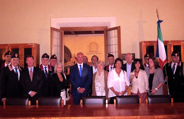 Un momento della commemorazione in Sala Cangiano in questura