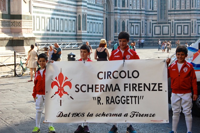 Lo stendardo del Circolo Raggetti