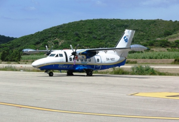 Aereo LET410 da 16 posti della Silver Air2