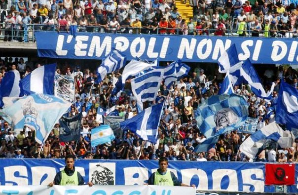 Tifosi dell'Empoli in curva