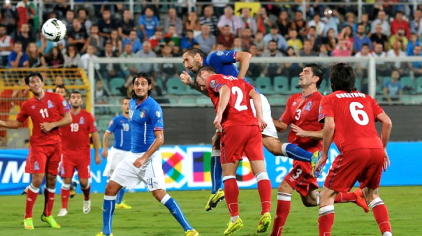 Chiellini ha fatto centro due volte con l'Azerbaigian: ora Conte aspetta i gol dagli attaccanti. Anche dall'ex ballerino Pellè