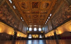 Il salone dei Cinquecento si prepara ad accogliere il Gran Galà dell'Ant