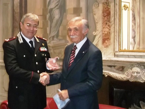 Il generale Alberto Mosca e il vicepresidente del Consiglio Regionale Giuliano Fedeli