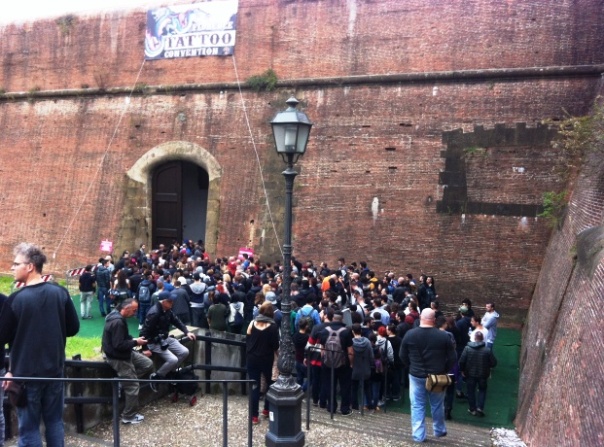 Florence Tattoo Convention, coda all'ingresso