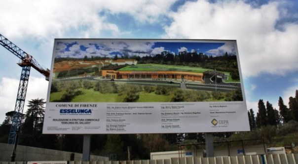 Il cartellone della nuova Esselunga al Galluzzo