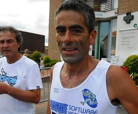 In primo piano Luigi Ocone, l'atleta morto durante la Firenze Marathon