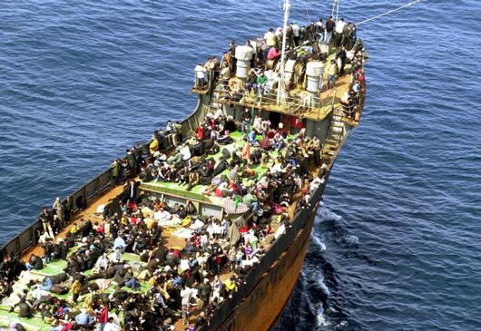 migranti verso lampedusa