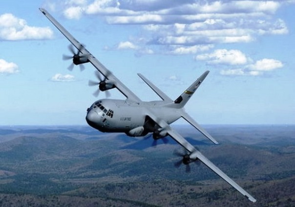 Un aereo militare C-130J dell'Aeronautica italiana