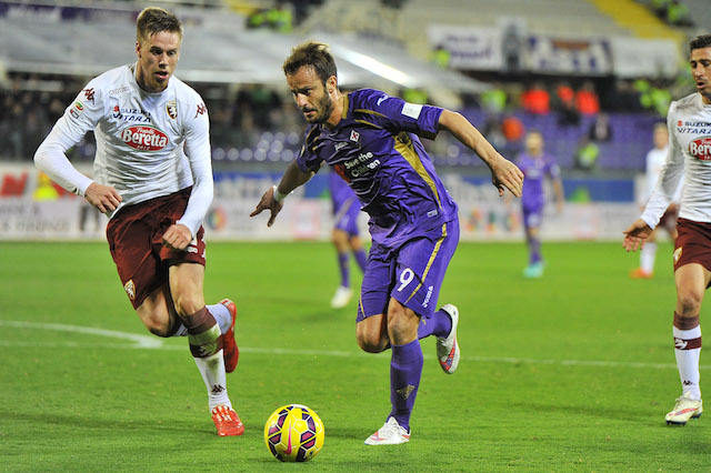 Gilardino in azione nell'area granata (foto Giacomo Morini)