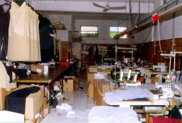 Prato: fabbrica-dprmitorio