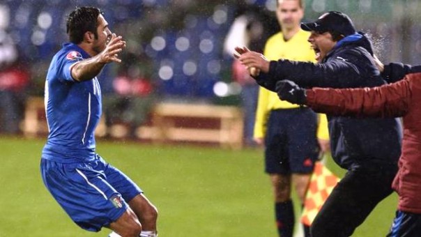 Bulgaria-Italia, l'esultanza di Eder e Conte dopo il 2-2 della partita di andata