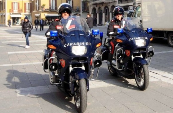 Carabinieri motociclisti