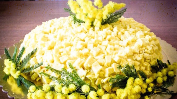 Una mimosa tutta dolce per l'8 marzo