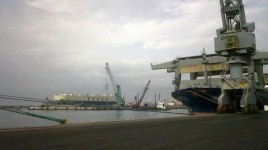 Livorno, una banchina del porto