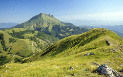 Il monte Prana (1200 metri) sulle Apuane