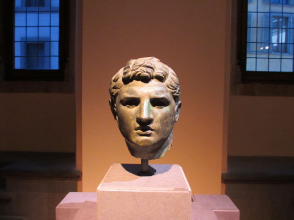 Testa-ritratto maschile. I secolo a.C., bronzo,  Malibu, J. Paul Getty Museum.