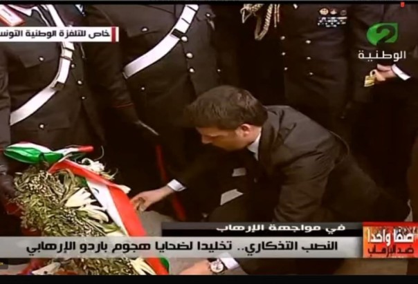 Renzi depone fiori sul luogo della strage