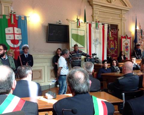 Moby Prince, Loris Rispoli durante il suo intervento in Consiglio comunale (foto Facebook Luchino Chessa)