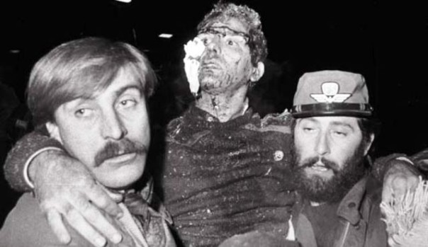 Rapido 904 Napoli-Milano del 23 dicembre 1984: un ferito soccorso subito dopo la strage
