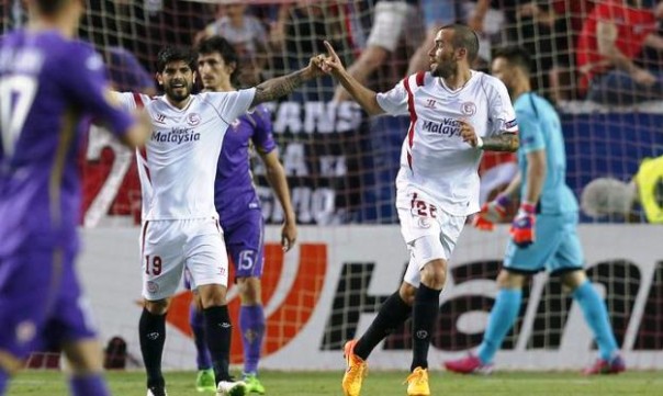 Siviglia-Fiorentina, l'1-0 di Vidal