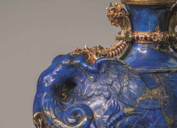   Jaques Bylivelt  su disegno di Bernardo Buontalenti, 1583-1584, lapislazzuli, oro fuso, cesellato e smaltato, rame dorato Firenze, Palazzo Pitti, Museo degli Argenti