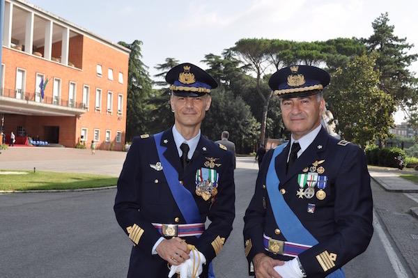 Da sin. il colonnello Buccolo e il colonnello Icardi