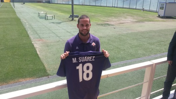 Mario Suarez con la maglia numero 18