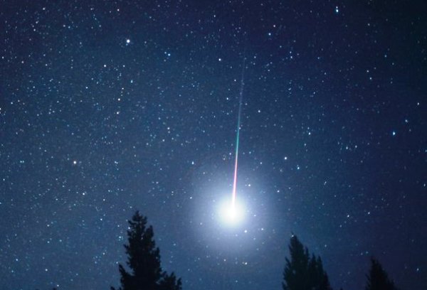 Stelle cadenti, la luna nuova favorirà la visibilità delle meteore