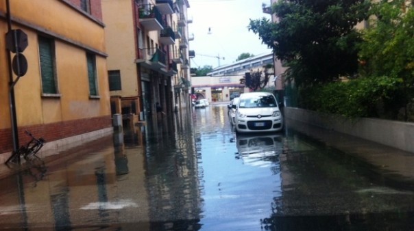 Pisa allagata dal violento nubifragio del 24 agosto 2015